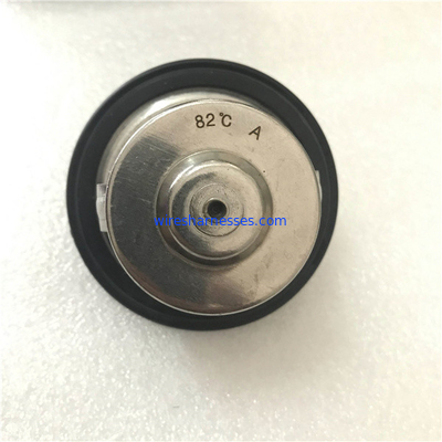 Des KOMATSU-Bagger-S6D95 Motoröl-Thermostat Maschinen-Thermostat-600-421-6360