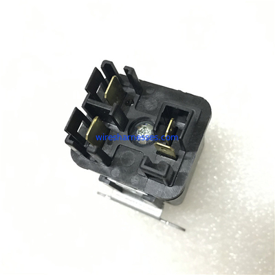 8942580140 Maschinen-Vorwärmen-Relais des Sicherungs-Relais-Kasten-24V 4HK1